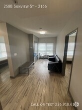 Building Photo - 258B Sunview St