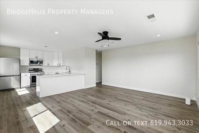 Foto del edificio - 4971 72nd St