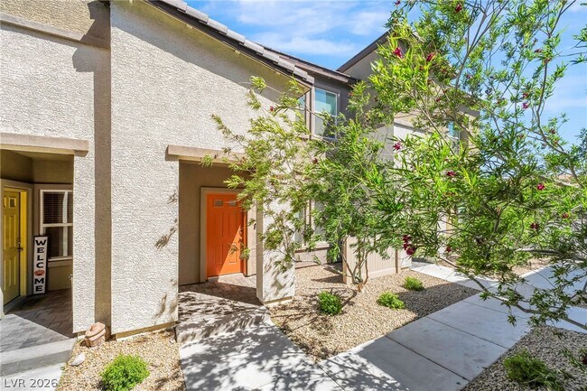 Foto del edificio - 7483 Coastal Ledge St