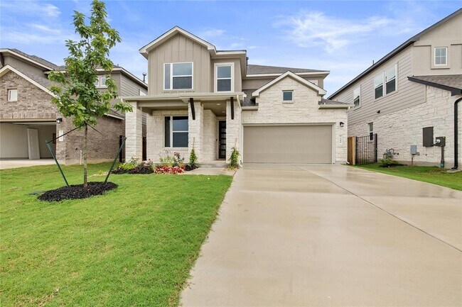 Building Photo - 144 Alicante Ln
