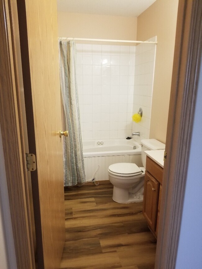 Foto del edificio - 1829 13th St E