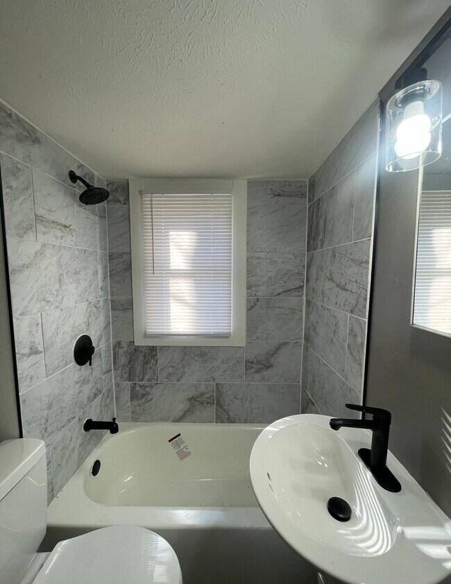 308 E Madison St Unit 5, Goshen, IN 46526 Condo for Rent in Goshen