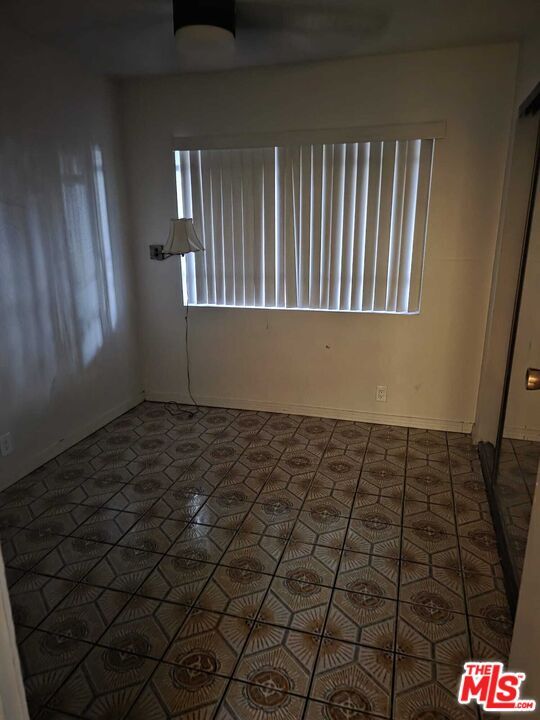 Foto del edificio - 17320 Grand Ave