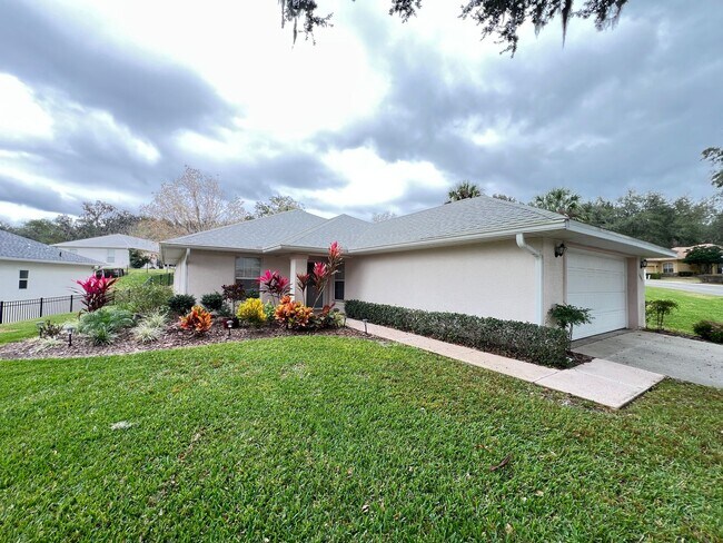 Foto del edificio - Modern 3-Bedroom, 2-Bathroom Home in Ocala! WASHER & DRYER INCLUDED!