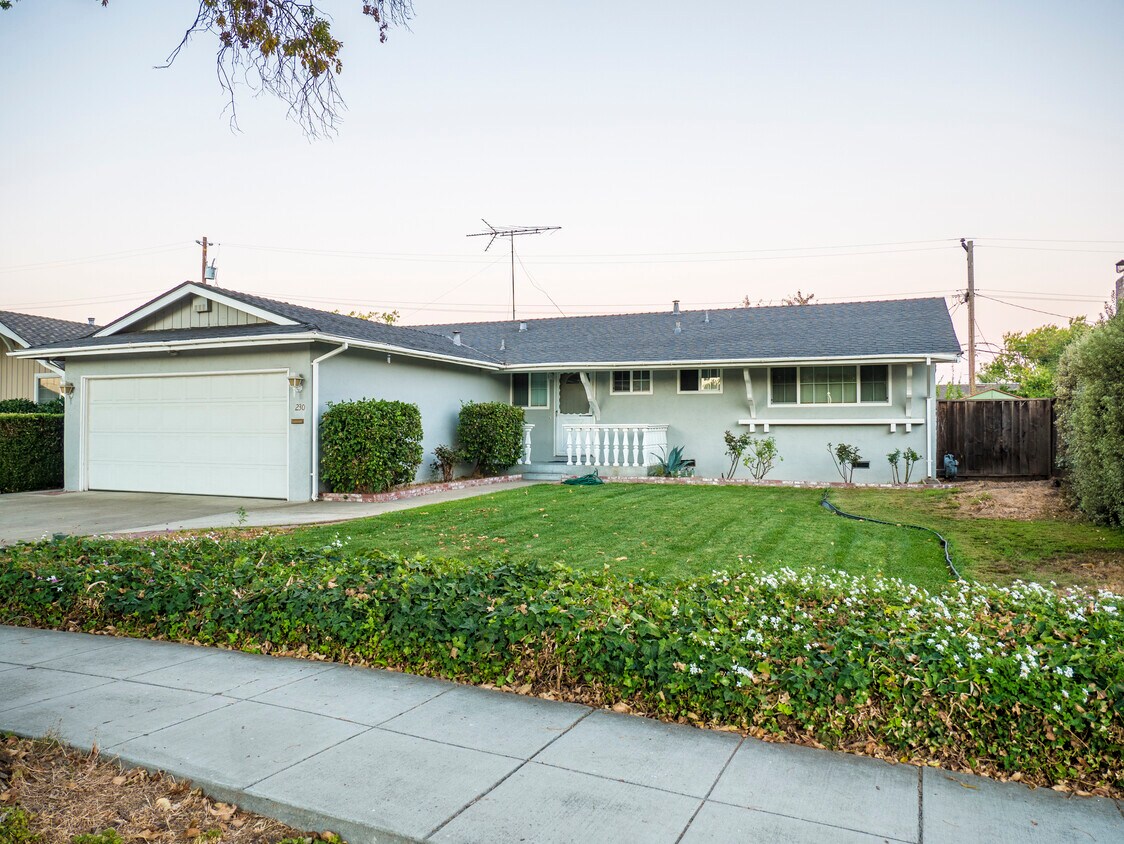 Primary Photo - 230 Morrene Dr