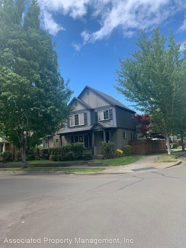 Building Photo - 3 br, 2.5 bath House - 1185 SE Westerland