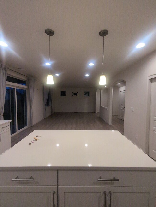 Foto del edificio - Large Corner Lot