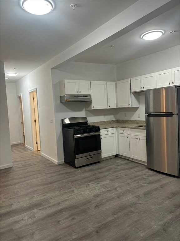 Building Photo - 690 Winthrop Ave