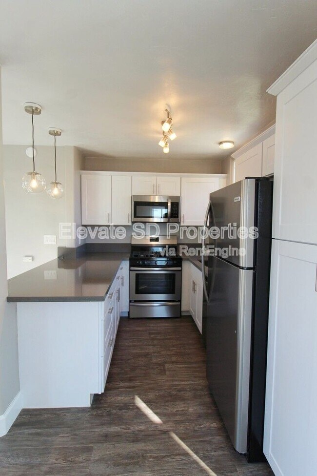 Foto del edificio - 4685 Hamilton St