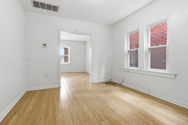 Foto del edificio - 545 Sixth St