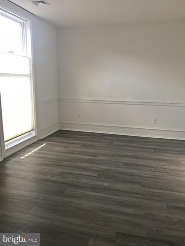 Building Photo - 19 N Duke St