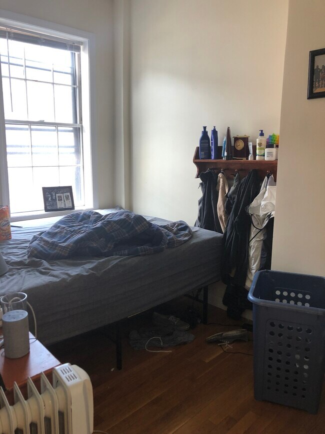 Foto del edificio - 30 Phillips St