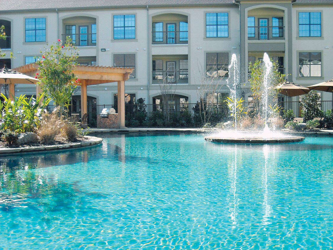 The Enclave at Cedar Lodge Rentals in Baton Rouge at 6929 Commerce Cir