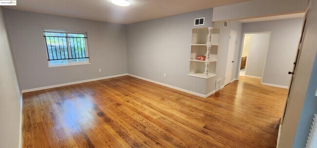 Foto del edificio - 3009 Park Blvd