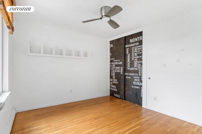 Foto del edificio - 260 Linden Blvd