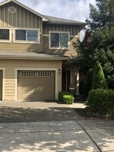 Building Photo - 1728 SE Kids Way