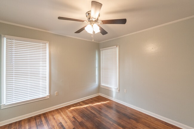 Building Photo - 3721 Grim Ave