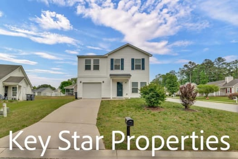 Foto principal - 2205 Sawgrass Rd