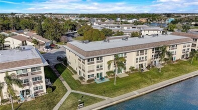 Building Photo - 4518 Garnet Dr