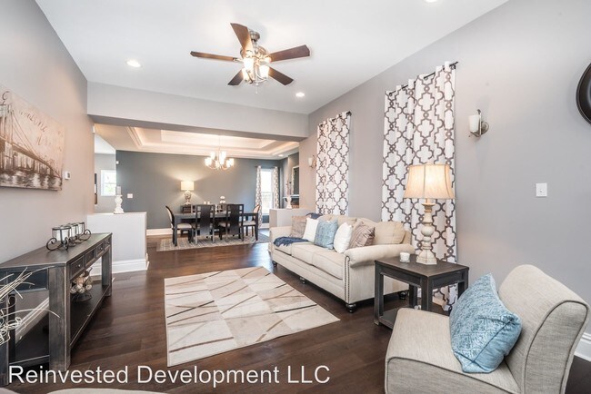 Building Photo - 5 br, 3.5 bath House - 4473 Washington Blvd