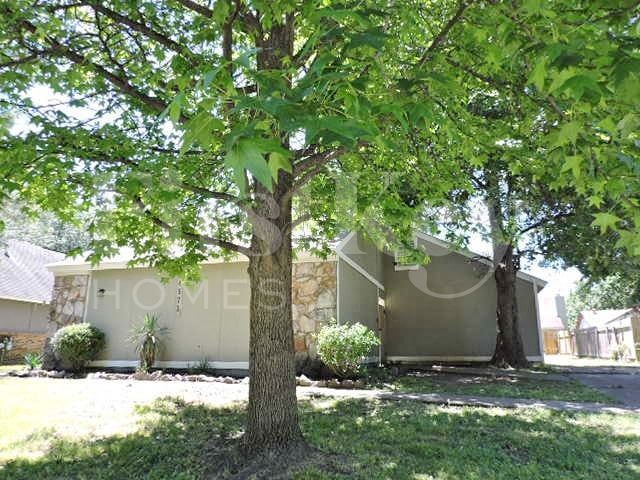 Foto del edificio - 4571 Blue Willow Rd