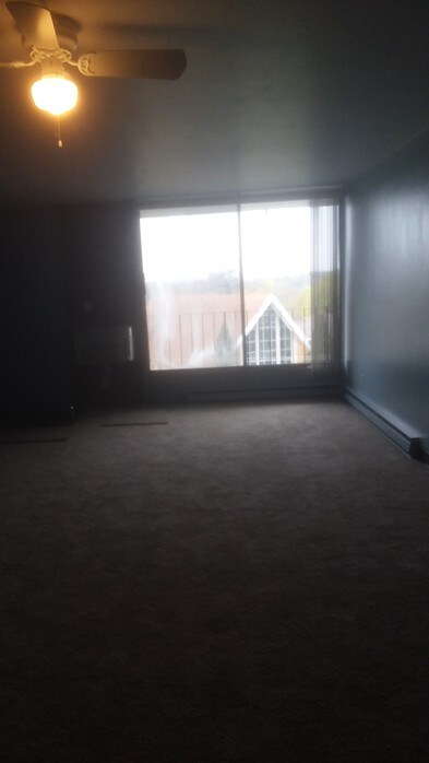 Foto principal - 2331 E Market St