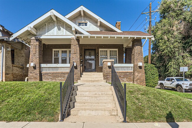 Photo - 1587 St Paul St Townhome