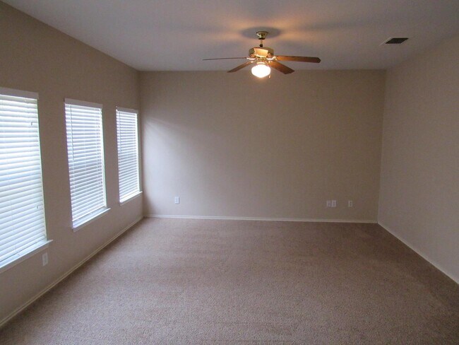 Foto del edificio - 3 - BEDROOM IN KNOLLCREEK