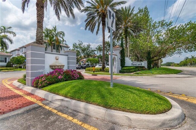 Foto del edificio - 761 SW 148th Ave