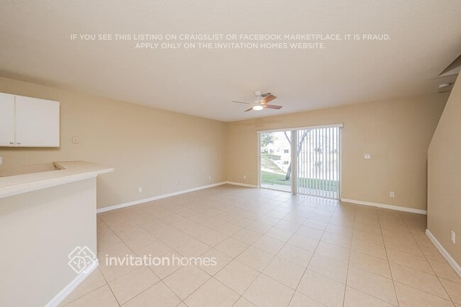 Foto del edificio - 16099 Sierra Palms Dr