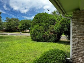 Building Photo - 7102 Teaberry Dr