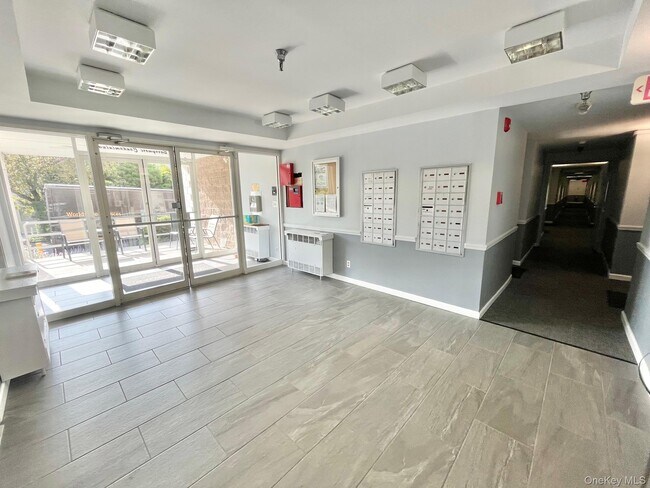 Foto del edificio - 501 N Barry Ave