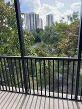 Building Photo - 3301 N Country Club Dr