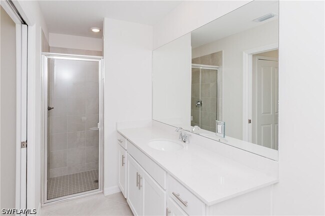 Building Photo - 18411 Copperhead Dr