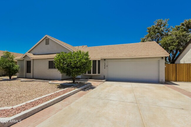 Building Photo - 13026 N 55th Dr