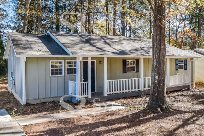 Building Photo - You will love this cozy home!