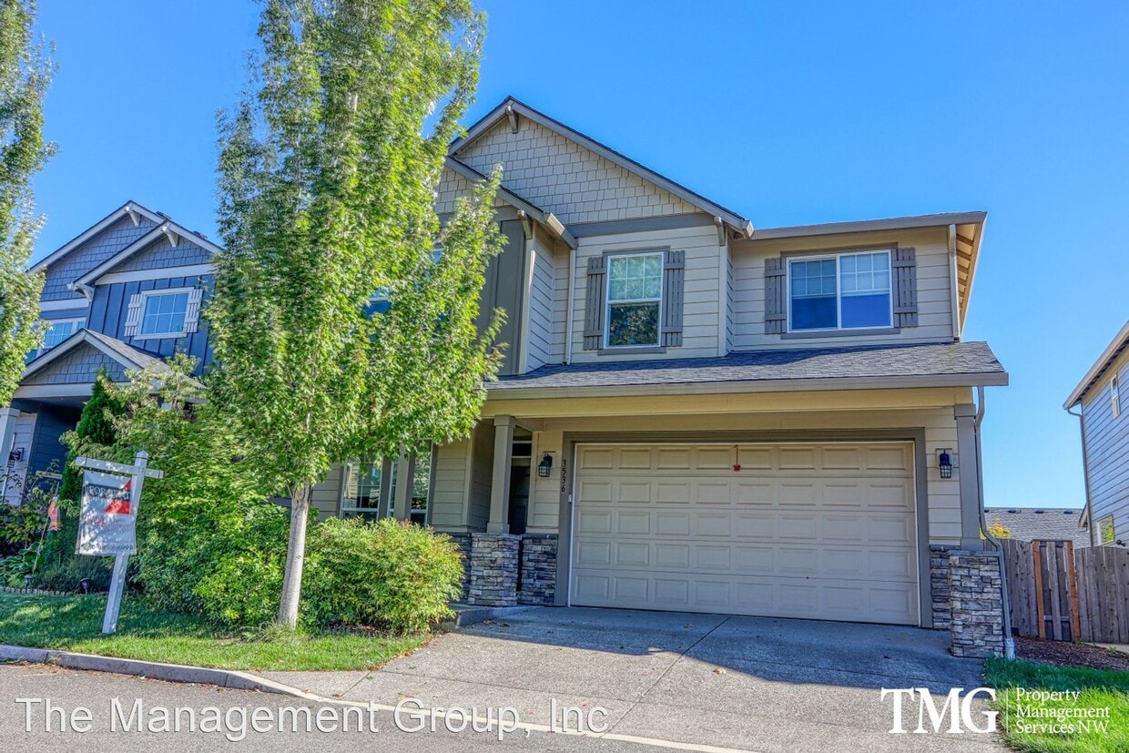 Primary Photo - 3 br, 2.5 bath House - 3536 NE Spruce Drive