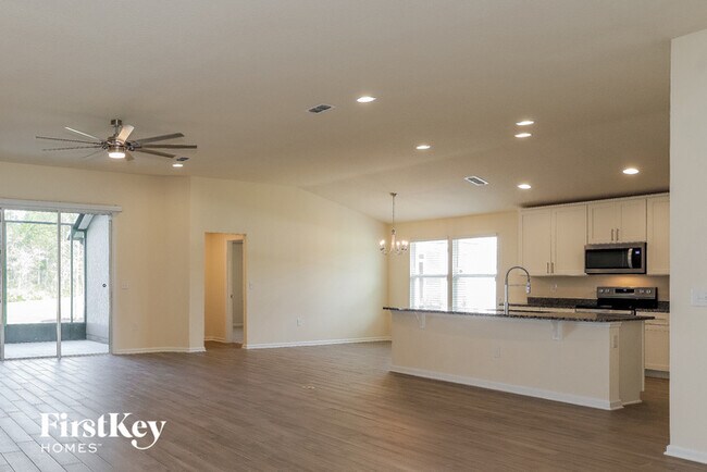 Foto del edificio - 143 Hickory Ridge Rd
