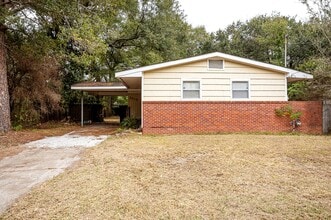 Building Photo - 2919 Criswell Ave