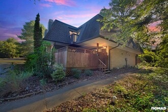 Building Photo - 120 Finley Forest Dr