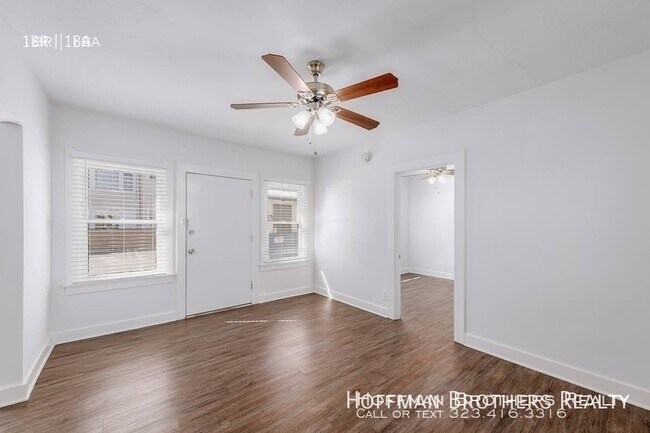 Foto del edificio - 4129 Monroe St