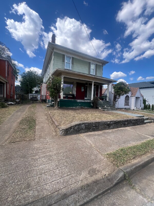 Primary Photo - 1015 15th Ave S
