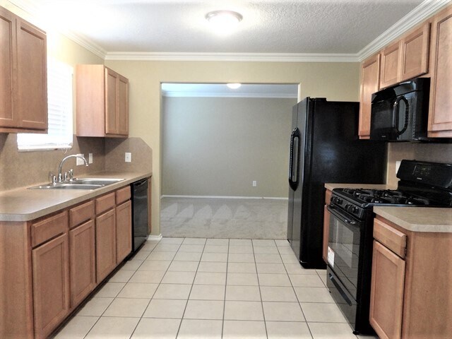 Foto del edificio - 8918 Farm Ridge Ln