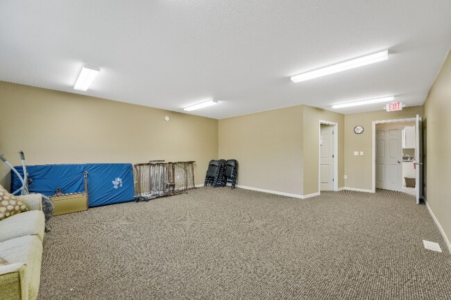 Foto del edificio - 312 E Houghton Ave