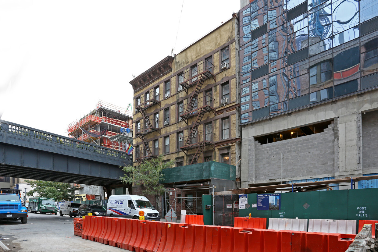 Foto principal - 510 W 29th St