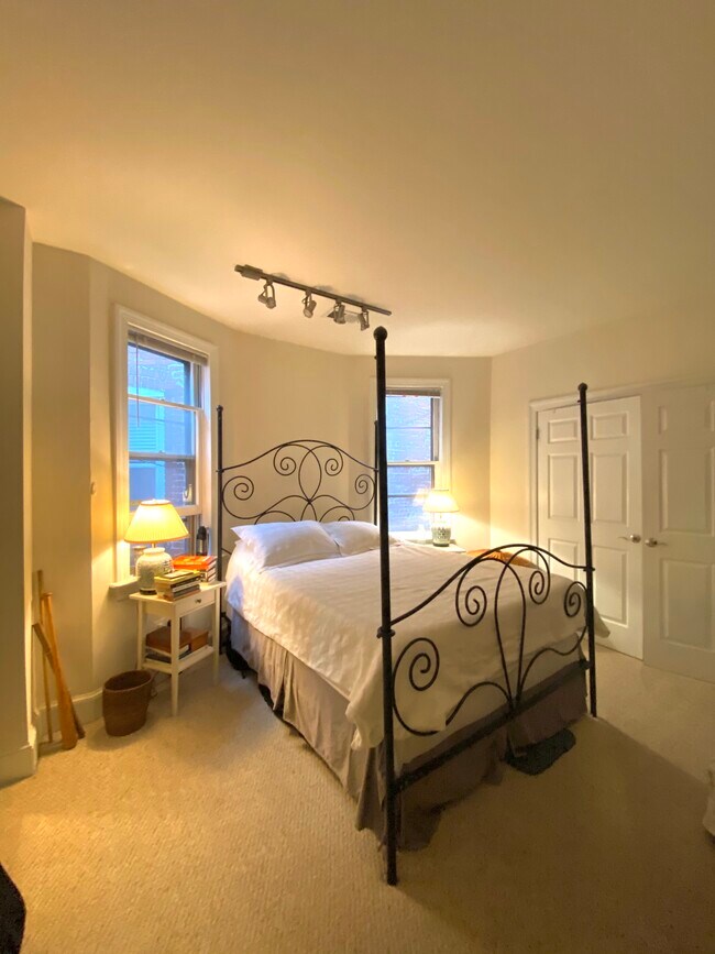 Large bedroom with lots of light and great closet space - 217 12th St NE