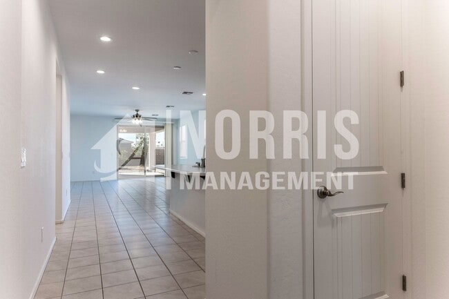Building Photo - 1619 Jerry Ct
