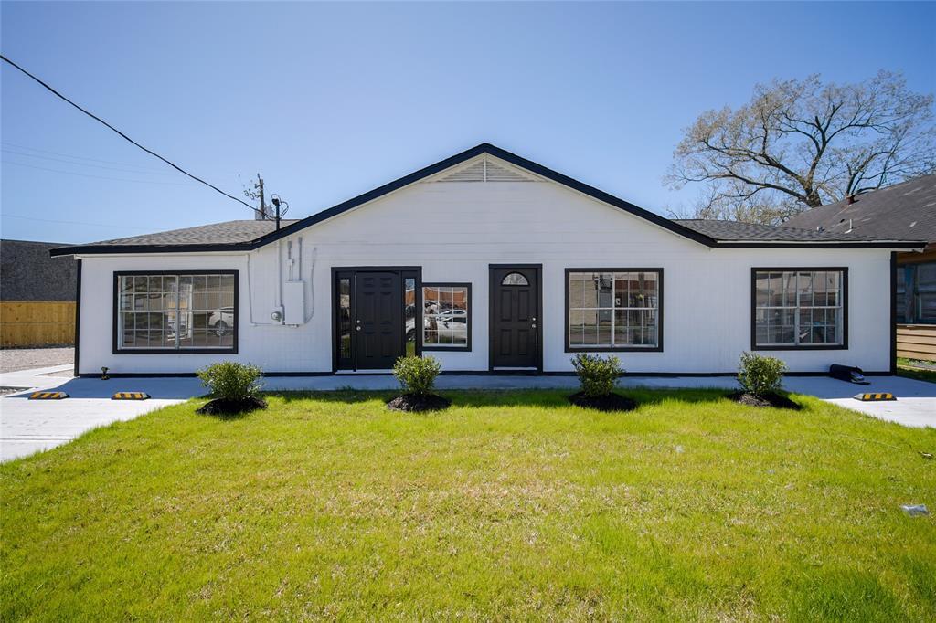 Primary Photo - 7318 Dahlia St