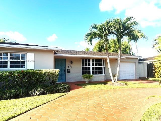Foto del edificio - 10320 SW 109th St