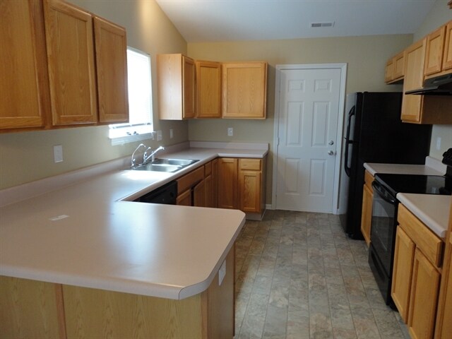 Building Photo - 6127 Parrington Drive